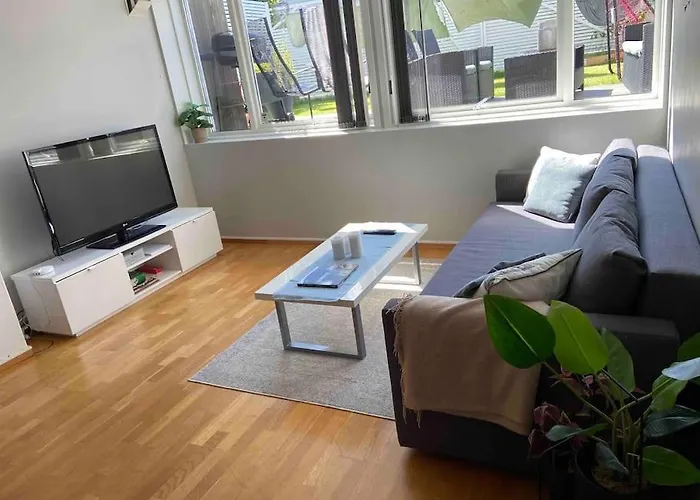 Apartment Koselig Kjellerleilighet Ca 25 Minutter Kjoring Fra Sentrum